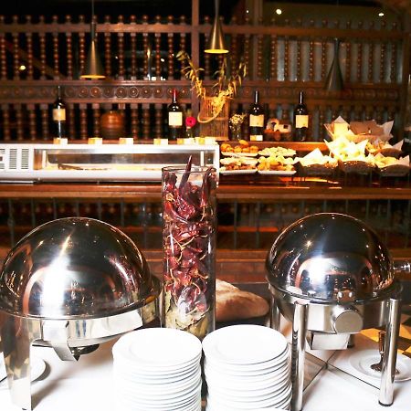 Hotel Y Centro De Eventos Manquehue Las Condes سانتياغو المظهر الخارجي الصورة