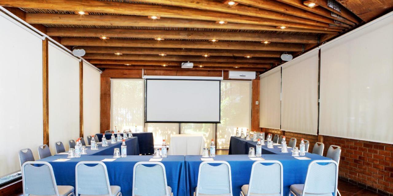 Hotel Y Centro De Eventos Manquehue Las Condes سانتياغو المظهر الخارجي الصورة